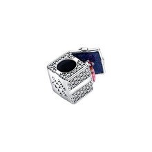 Cargar imagen en el visor de la galería, Charm Pandora Caja de Regalo Brillante en Plata de Ley 925