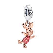 Cargar imagen en el visor de la galería, Charm Colgante Piglet de Winnie the Pooh de Disney - Charm Universo