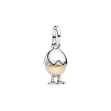 Cargar imagen en el visor de la galería, Charm Pandora Colgante Huevo de Pascua – Plata de Ley 925 con Detalles Decorativos