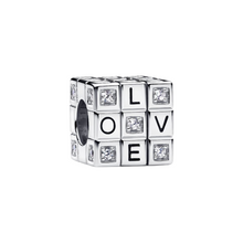 Cargar imagen en el visor de la galería, Charm Pandora Cubo de Juguete Móvil – Plata de Ley 925 con Detalles Articulados