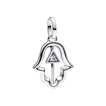 Cargar imagen en el visor de la galería, Charm Medallón Mano Hamsa Pandora ME en Plata de Primera Ley